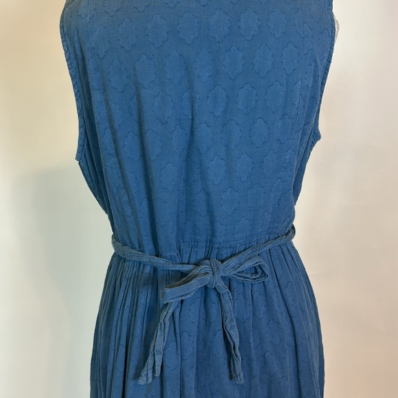 Banjanan | "Diana" Blue Embroidered Floral Tie Waist Sleeveless Dress | Large - Picture 14 of 15